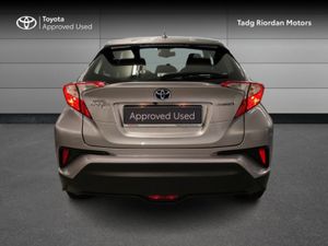 Toyota C-HR HYBRID LUNA - Image 4