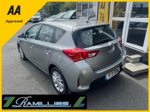 Toyota Auris 1.4 D-4D LUNA, 2 KEYS, SERVICE HISTOR - Image 3