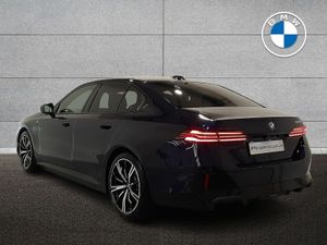 BMW 5-Series 530e M Sport Saloon - Image 3