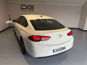 Opel Insignia GRAND SC-1.5 122PS-DSL 122PS DSL 6SP - Image 4