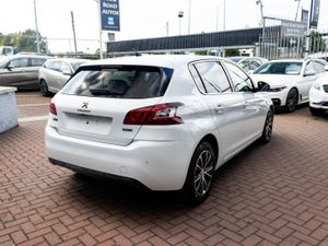 2017 PEUGEOT 308 - Image 3