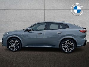 BMW iX2 xDrive30 M Sport - Image 3