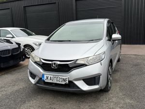Honda Fit 1.5 HYBRID AUTO - Image 3