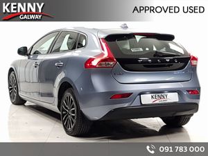 Volvo V40 *Deposit Taken* D2 MOMENTUM ED 5DR - Image 3