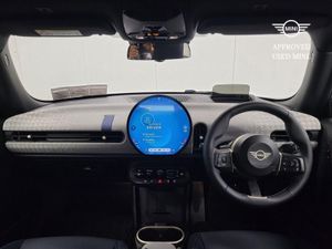 MINI HATCH Cooper C 3 Door - Image 4