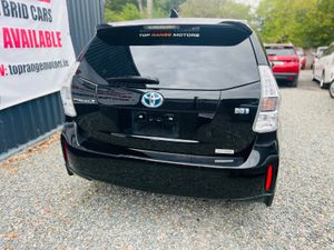 Toyota Prius **2014** 5 seater - Image 4
