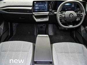Renault Megane E-Tech Ev60 220hp Launch Edition - Image 2