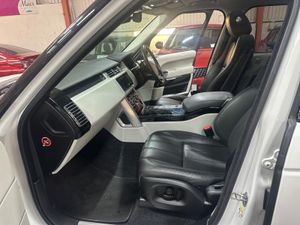 Land Rover Range Rover 3.0 TDV6 Vogue - Image 4