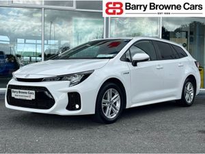 Suzuki Swace 1.8 HYBRID MOTION CVT 5DR - Image 2
