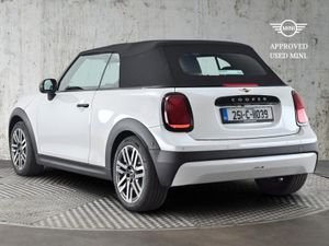 MINI CONVERTIBLE Cooper C - Image 2