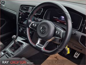 Volkswagen Golf 2.0 TSI 245HP GTI - Image 4