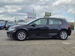 VW Golf 1.0  Automatic - Image 4