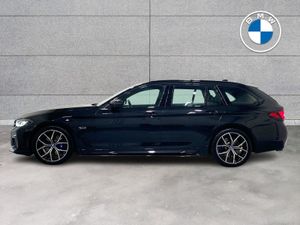 BMW 5 Series 530e M Sport Touring - Image 4