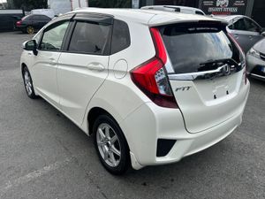 HONDA FIT 2014 1.5L HYBRID LOW MILES HALF LEATHER - Image 4