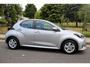 Toyota Yaris 1.0 Luna 4DR - Image 3