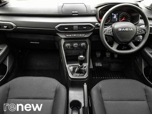 Dacia Sandero SCe 65 Essential - Image 2