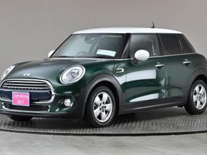 MINI Cooper 1.5 Cooper Auto 5DR  reverse Cam park - Image 3
