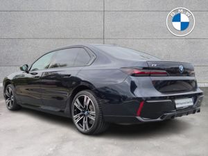 BMW i7 Xdrive60 M Sport - Image 2