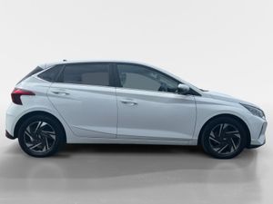 Hyundai i20 1.0 Deluxe Plus Auto - Image 2
