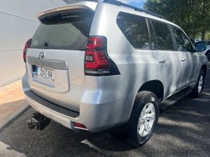 Toyota Land Cruiser 2022 - Image 3