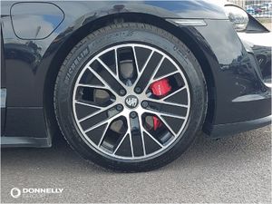 Porsche Taycan Saloon 4S - Image 4