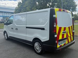 Renault Trafic 2020 INCLUDES VAT - Image 4