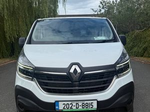 Renault Trafic 2020 INCLUDES VAT - Image 3