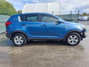 *2014 Kia Sportage 1.7 Diesel.Light Damage - Image 4