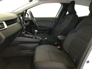 Renault Clio 2022 - Image 3