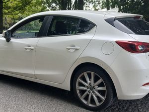 Mazda Mazda3 2018 2.0 GT 5dr - LEATHER - IRISH CAR - Image 2