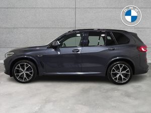 BMW X5 xDrive45e M Sport - Image 4