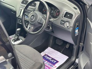 Volkswagen Polo Auto - Image 2