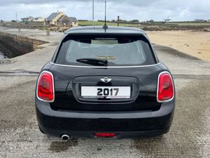 MINI Cooper D Automatic 1.5 Diesel - Image 4