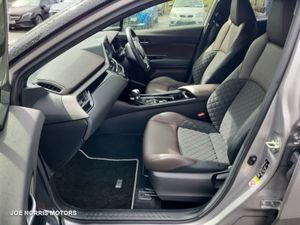 Toyota C-HR 1.8 Hybrid G LED Package - Image 4