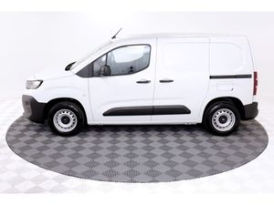 Peugeot Partner *Reduced to Clear* Professional Pl - Image 4