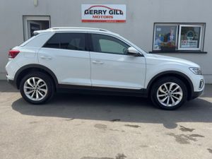Volkswagen T-Roc STYLE 2.0 TDI MANUAL 6SPEED FWD 1 - Image 3