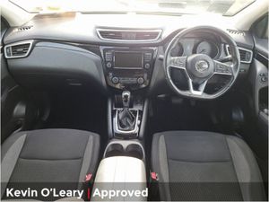 Nissan QASHQAI 1.3 SV DCT Automatic - Image 2