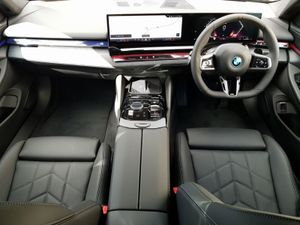 BMW 5 Series 530e M Sport Pro Saloon - Image 4