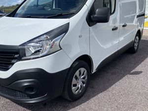 2019 Renault Trafic SL27 ENERGY DCI 95 - Image 3