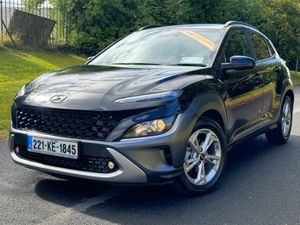 Hyundai KONA  Executive  2022 ( Only 7,100 km's) - Image 2