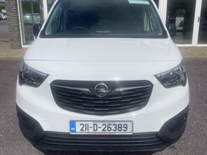 2021 OPEL COMBO MY21-L1H1-1.5 75PS-DSL-5 75PS-DSL - Image 3