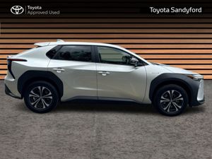 Toyota bZ4X SPORT 11KW EV AUTOMATIC // FULL LEATHE - Image 3