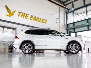 Volkswagen Tiguan A7 R-LINE 2.0 TDI D7F 150 5DR AU - Image 3