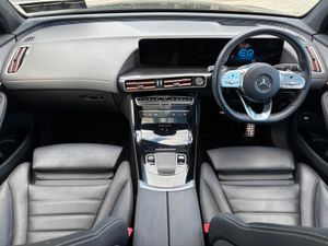 Mercedes-Benz EQC 400 AMG Line Premium Plus 4matic - Image 2