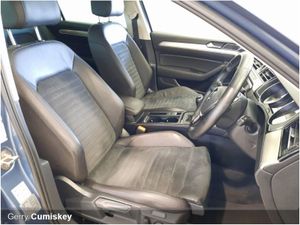 Volkswagen Passat 1.6 TDI 120HP Highline - Image 2