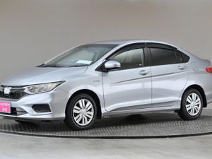 Honda Grace 1.5 Hybrid 4DR Auto  low Mileage 9 an - Image 4