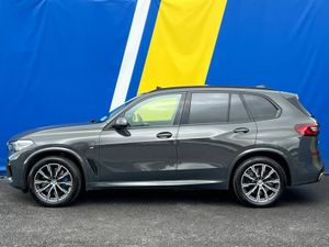 BMW X5 XDRIVE45e M-SPORT 3.0 HYRID AUTO // PANORAM - Image 4