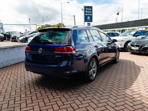 VOLKSWAGEN GOLF 2.0 TDI HIGHLINE PLUS 150BHP 5DR E - Image 3