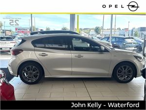 Ford Focus 1.0l Ecoboost 125PS ST Line - Image 4