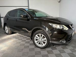 2015 Nissan Qashqai SV 1.5 DSL Manual - Image 2